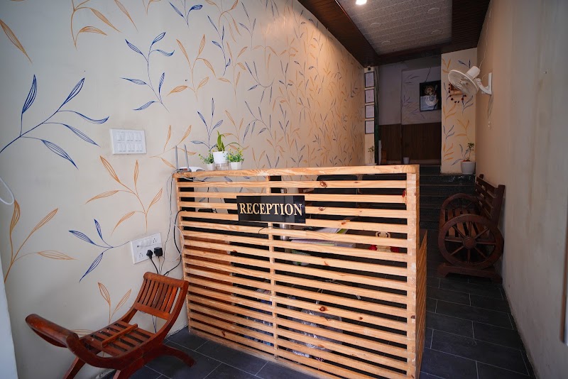 Hotel Lake Bridge - Hotel Lake Bridge 24, Gogawat Wadi Rd, inside Chandpol, Chand Pole, Udaipur, Rajasthan 313004, India