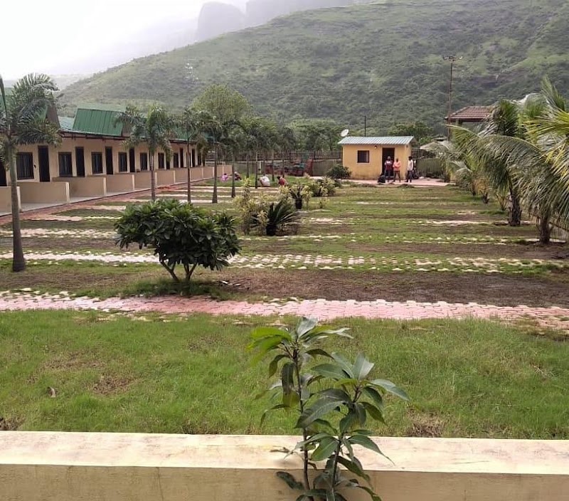 Twin mountain farm Resort