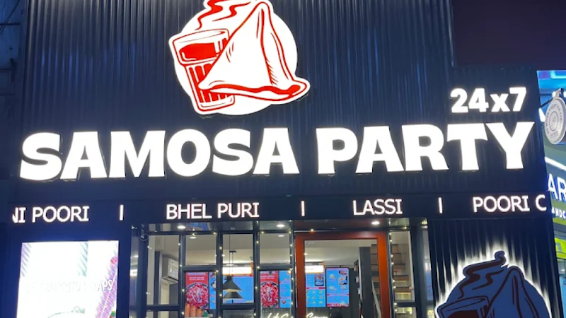 Samosa Party Golf Course Road