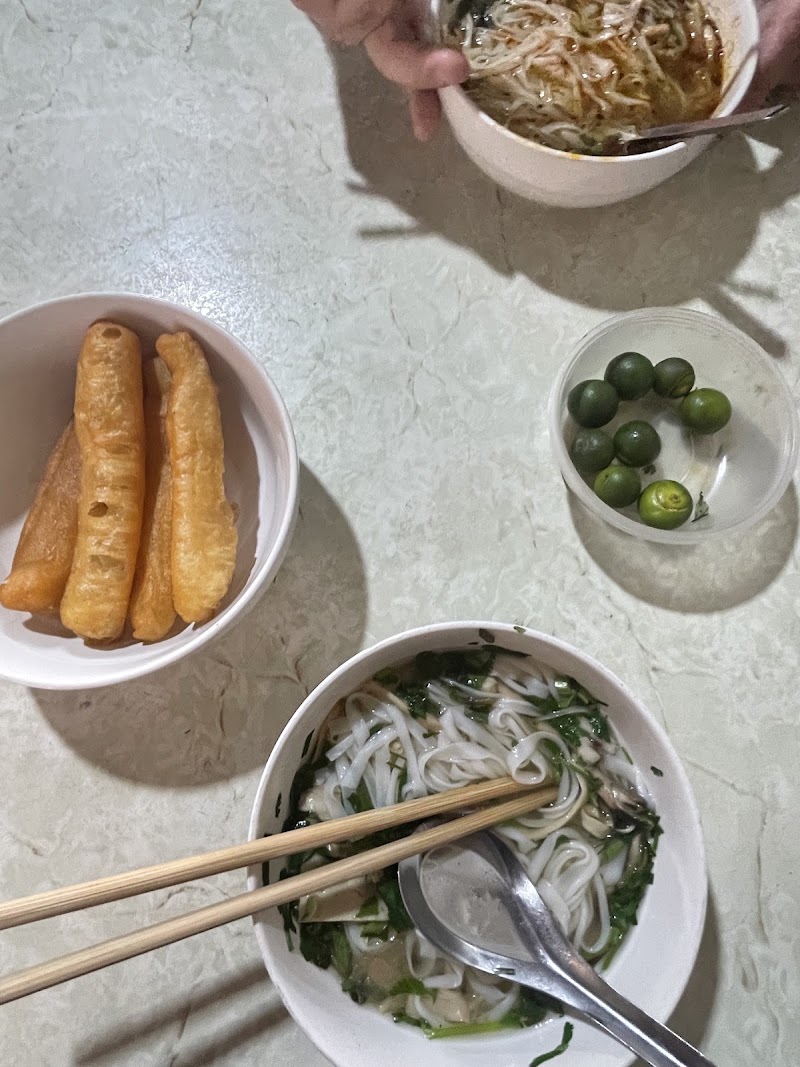 Vegan Pho Mrs Rose - Vegan Pho Mrs Rose 74 P. Quán Sứ, Cửa Nam, Hà Nội, Vietnam