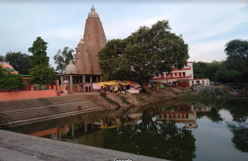Mau - Mau, Uttar Pradesh, India