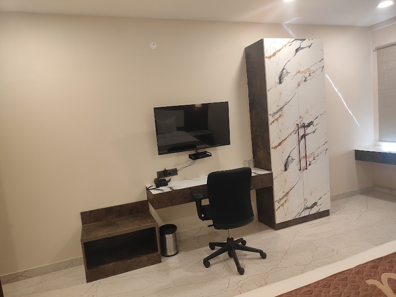 Astra Hotels and Suites - Sector 7 HSR Layout - Astra Hotels and Suites - Sector 7 HSR Layout, Oppo, Sri Upahara, 168, 5th Main Rd, 7th Sector, HSR Layout, Bengaluru, Karnataka 560102, India