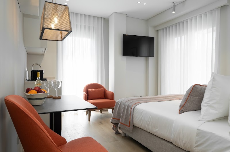 Trilogia Suites - Trilogia Suites, Solonos 96, Athina 106 79, Greece