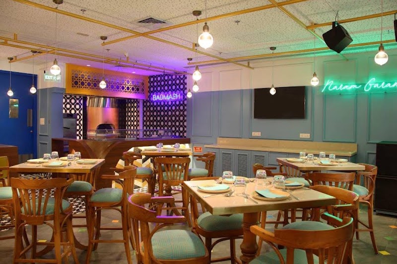 Punjab Grill DLF Cyber Hub - Punjab Grill DLF Cyber Hub Shop 19, Ground, Cyber City, DLF Tower 10th Rd, DLF Cyber City, DLF Phase 2, Sector 24, Gurugram, Haryana 122002, India