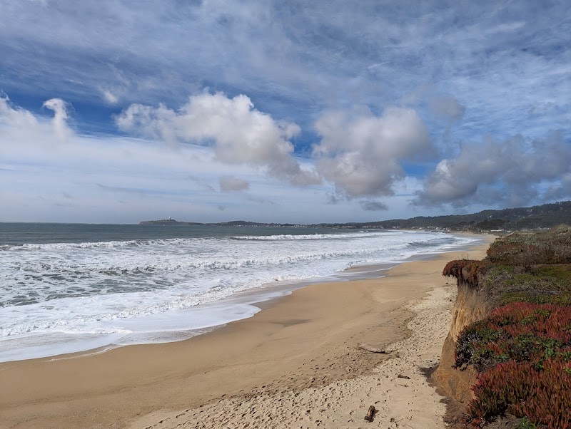 Half Moon Bay State Beach - Half Moon Bay State Beach 2 Venice Blvd, Half Moon Bay, CA 94019, USA