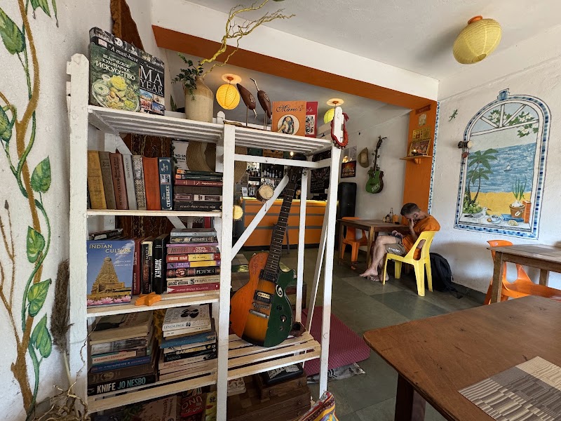 PEOPLE Koffee House - PEOPLE Koffee House MPQ3+PF3, Arambol, Goa 403524, India