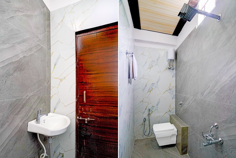 HOTEL O ROYAL INN - HOTEL O ROYAL INN Plot No. 01, Road, beside Narayan School, Bokara, Maharashtra 441123, India