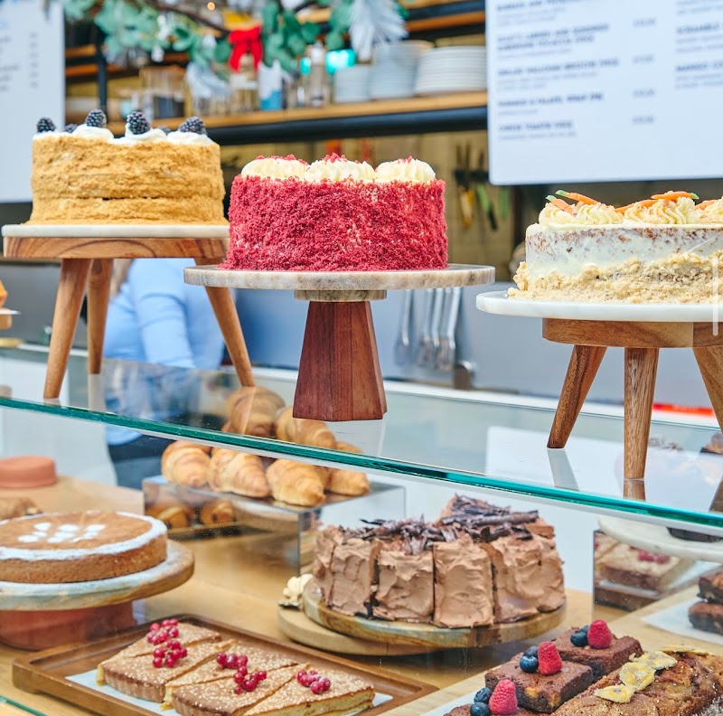 Salwa London Bakery - Salwa London Bakery 33-35 Westbourne Grove, London W2 4UA, UK