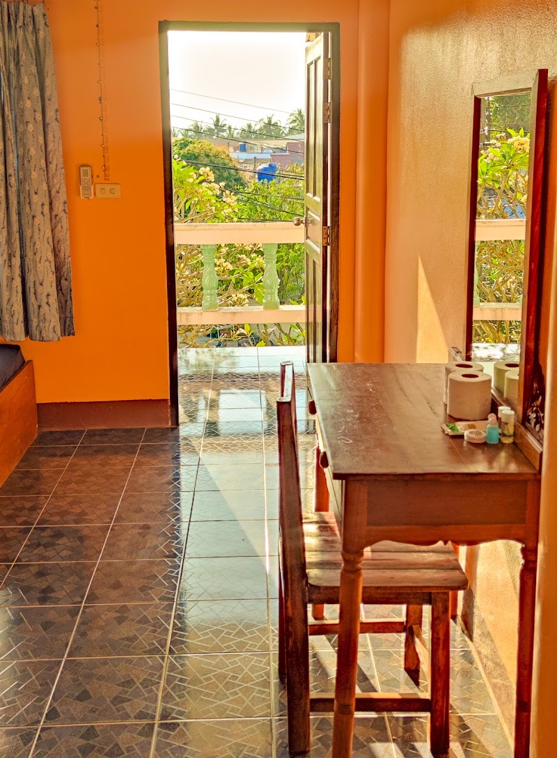 THE FUNKY MONKEY HOSTEL - 18 to 40 years old only - THE FUNKY MONKEY HOSTEL - 18 to 40 years old only, Haad Rin 74, Tambon Ban Tai, Koh Phangan, Chang Wat Surat Thani 84280, Thailand