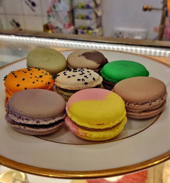 DANIEL PÂTISSIER - DANIEL PÂTISSIER, Shop no. 3, Pali Mala Rd, Bandra West, Mumbai, Maharashtra 400050, India