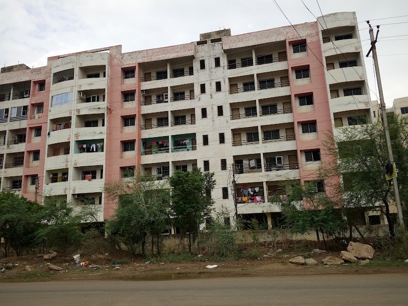 Shri Rajiv Lochan Multistoried CGHB Flats Complex Kachna Phase I - Shri Rajiv Lochan Multistoried CGHB Flats Complex Kachna Phase I 7M6V+HH2, Kachana, Chhattisgarh 492014, India