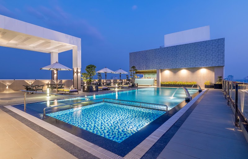 Vivanta Kochi Aluva - Vivanta Kochi Aluva Post Office, NH Main Road, Thottakkattukara, Aluva, Kerala 683108, India