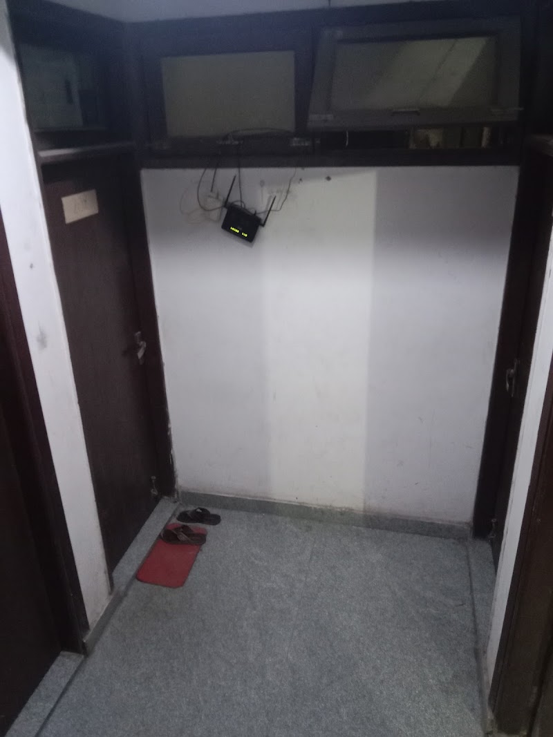 AZ Boys & Girls PG - AZ Boys & Girls PG F533, Chatri Wala Kuan, Lado Sarai, New Delhi, Delhi 110030, India