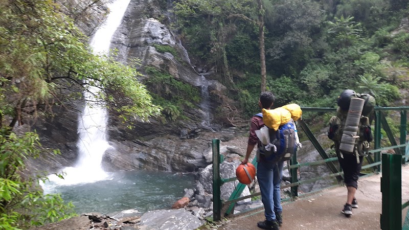 Himalayantop Travels - Himalayantop Travels, Main market, Ukhimath, Semtalli, Uttarakhand 246469, India