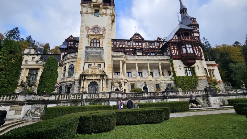 Peleș Castle - Peleș Castle, Aleea Peleșului 2, 106100 Sinaia, Romania