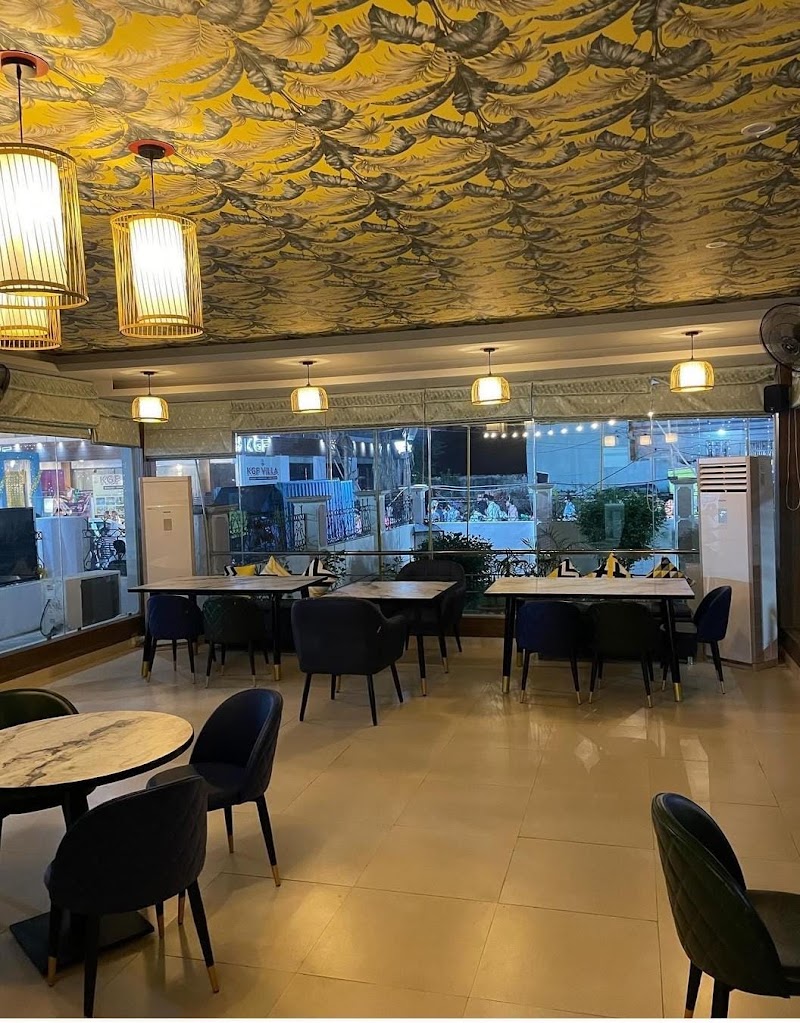 Cafe Mikaya