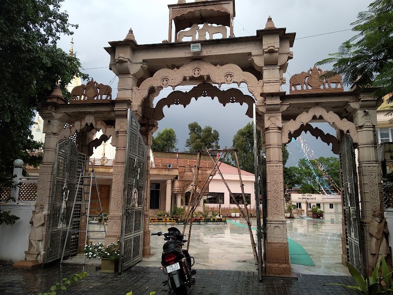 Shri Digambar Jain Mandir and Dharamshala - Shri Digambar Jain Mandir and Dharamshala, Ram Leela Maidan Sector, 27B, Sector 27, Chandigarh, 160019, India