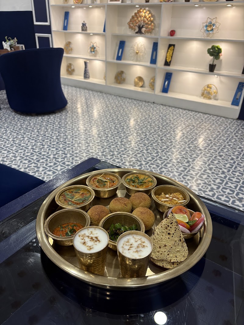 Rasraj Restaurant By Farmacy - Rasraj Restaurant By Farmacy Hathroi market, 5, Ajmer Rd, Patel Colony, Jaipur, Rajasthan 302001, India