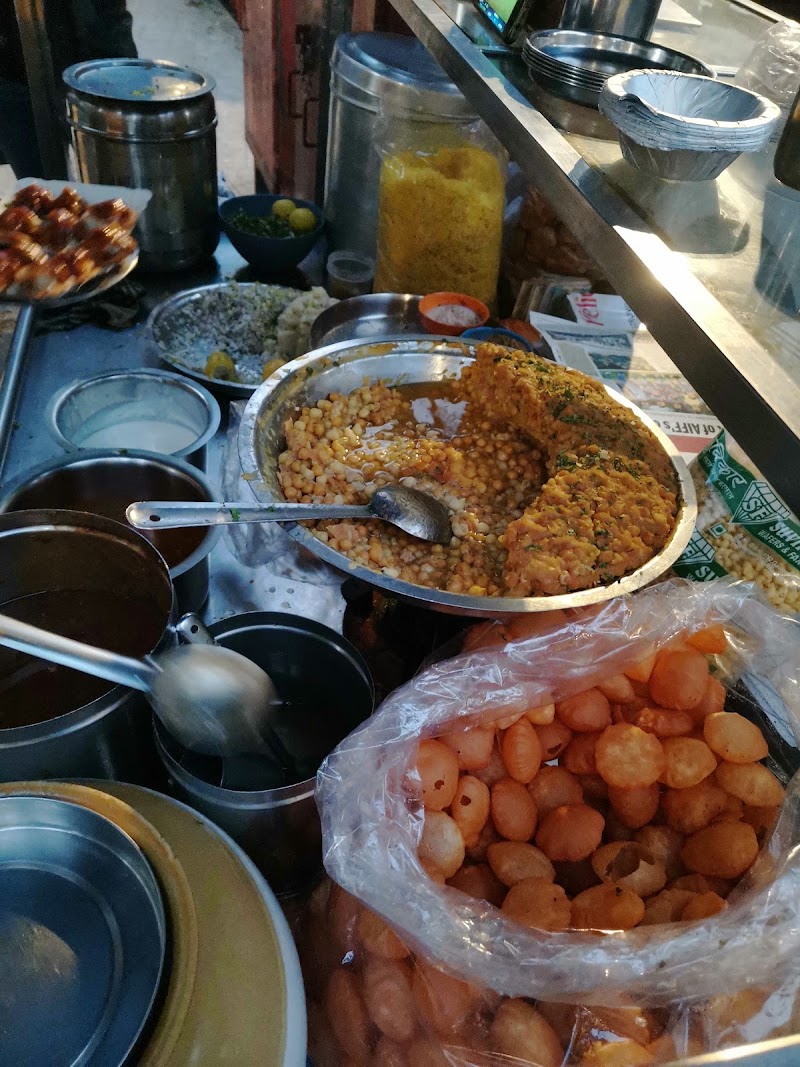 Ranjeet Pani Puri Wala - Ranjeet Pani Puri Wala 601 Sameer 180, Perry Rd, Bandra West, Mumbai, Maharashtra 400050, India