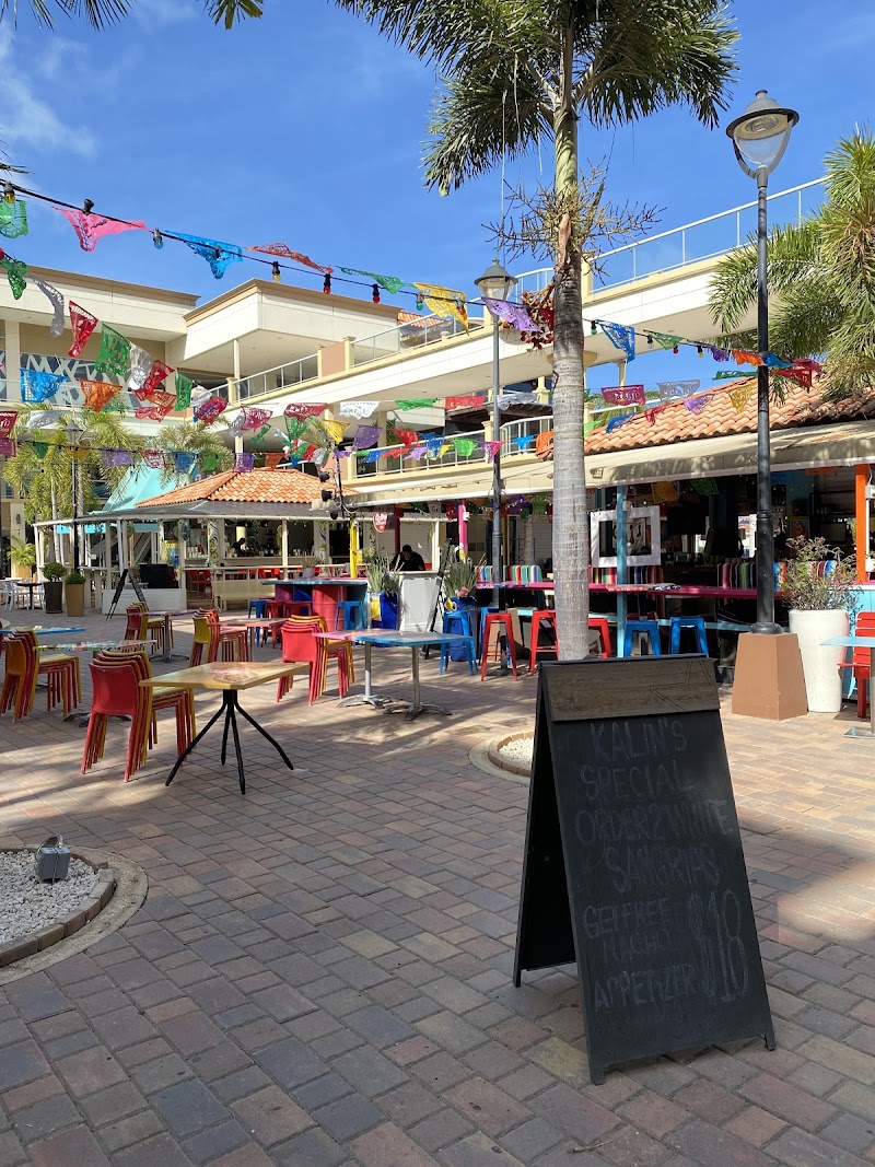 Palm Beach Plaza Mall - Palm Beach Plaza Mall, L.G. Smith Blvd 95, Noord, Aruba