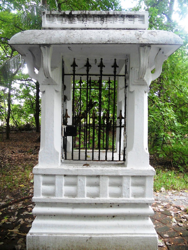Theosophical Society Buddha Temple - Theosophical Society Buddha Temple, 2768+J52, Theosophical Society, Besant Nagar, Chennai, Tamil Nadu 600020, India