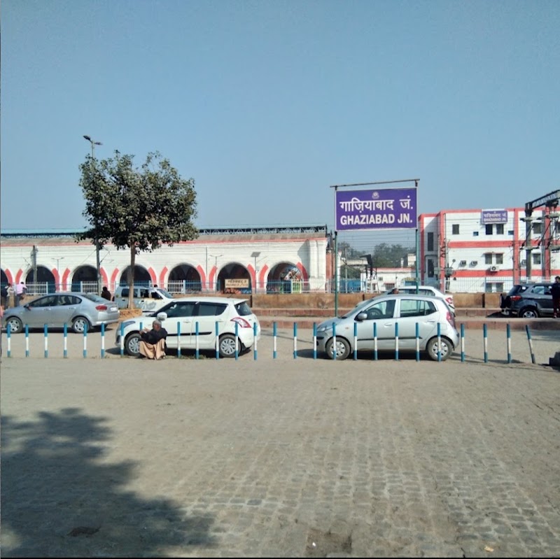 Ghaziabad Junction - Ghaziabad Junction, Bhur Bharat Nagar, Railway Colony, Madhopura, Ghaziabad, Uttar Pradesh 201009, India