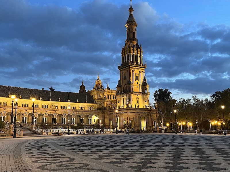 Plaza de España - Plaza de España Av. Isabel la Católica, 41004 Sevilla, Spain