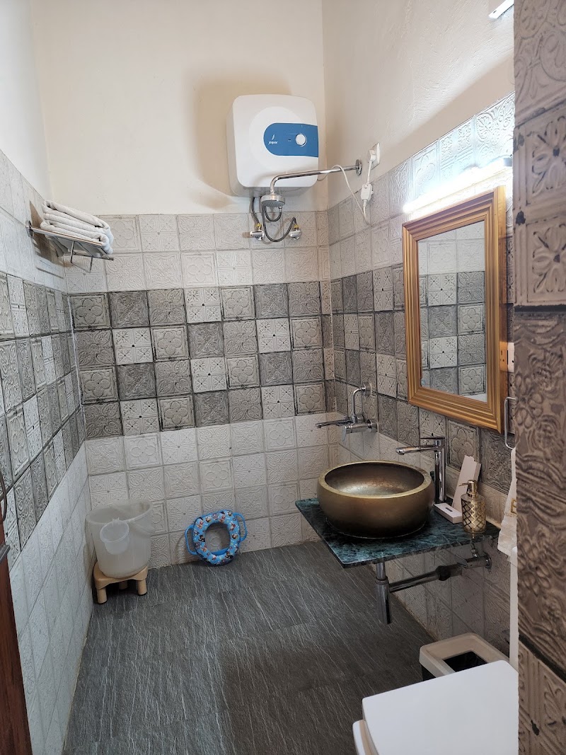 The Brigadiers Cottage Mussoorie, A pet friendly Homestay - The Brigadiers Cottage Mussoorie, A pet friendly Homestay Kempty Falls, Mussoorie, Lakhwad, Kempty, Mussoorie, Ram Gaon, Uttarakhand 248179, India