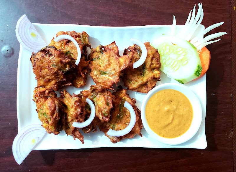 Godfathers Pizzeria - Godfathers Pizzeria, Lakeside Rd, Hallan Chowk 18th street, पोखरा 33700, Nepal