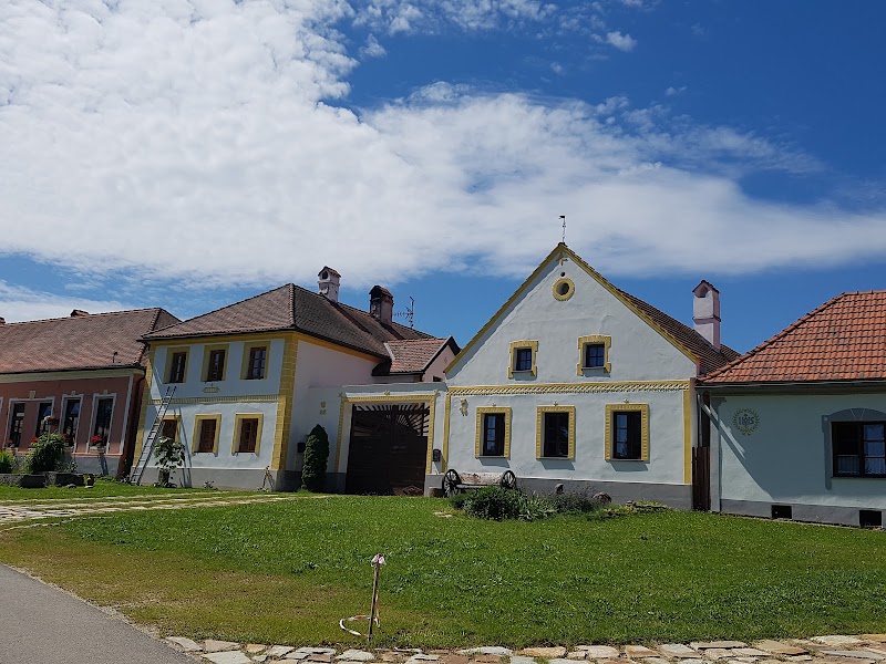 Holašovice - Holašovice, 373 84 Jankov-Dubné, Czechia