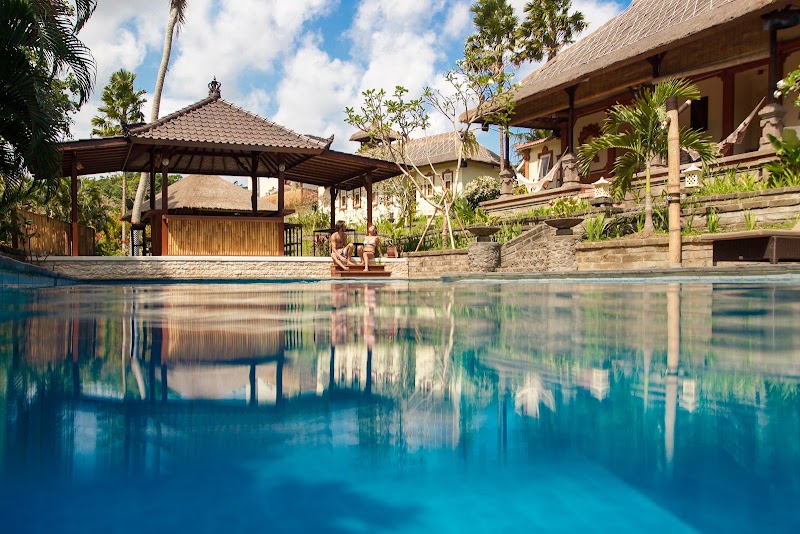 Mondo Surf Village - Surf Camp Canggu, Bali - Mondo Surf Village - Surf Camp Canggu, Bali Mondo Surf Camp Bali, Jalan Munduk Batu Belah, Gg Frangipani no: 9 Canggu, Pereranan, Pererenan, Kec. Mengwi, Kabupaten Badung, Bali 80361, Indonesia