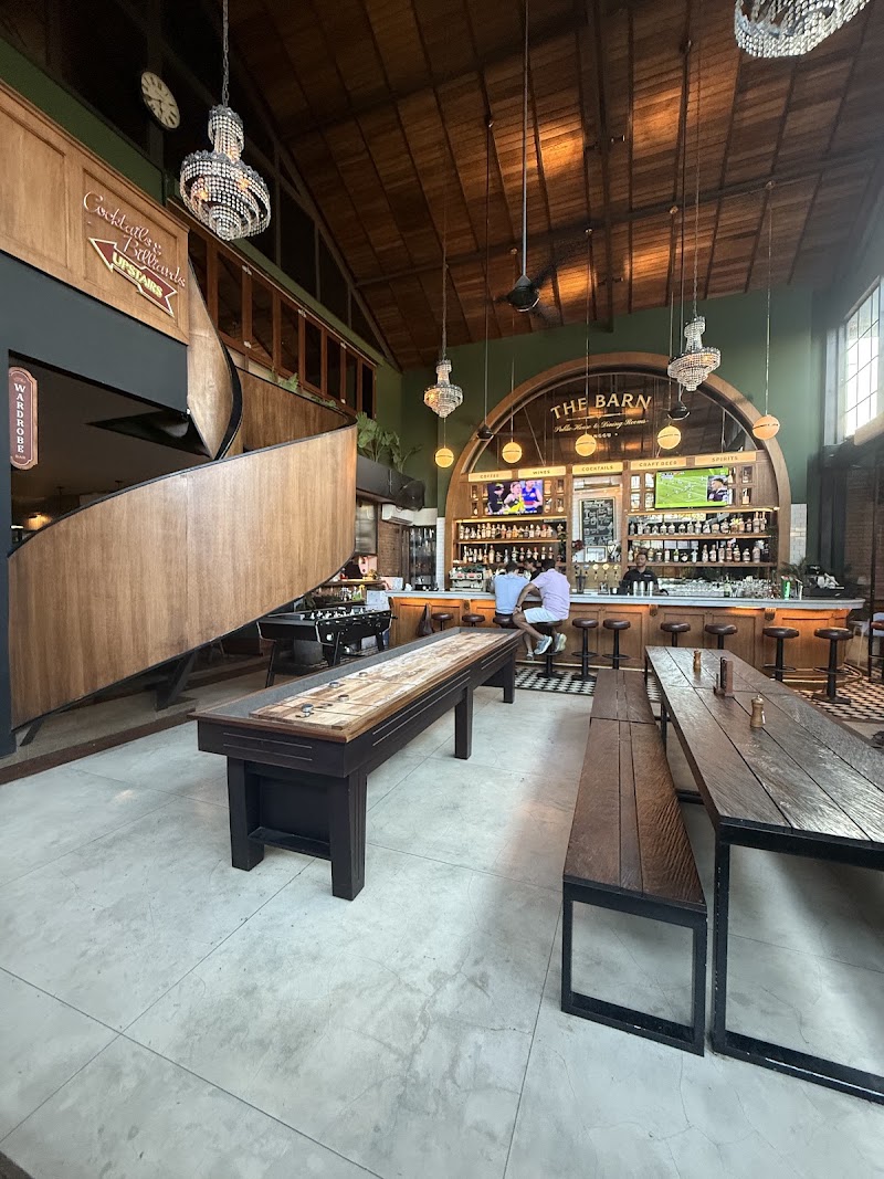 The Barn Pub & Kitchen - The Barn Pub & Kitchen Jl. Lkr. Nelayan, Canggu, Kec. Kuta Utara, Kabupaten Badung, Bali, Indonesia