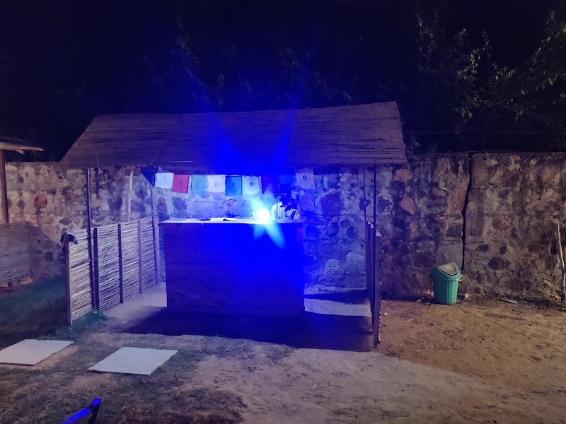Cafe Evoke At Aravali Hills - Cafe Evoke At Aravali Hills 82Q6+J26, Garat Pur Bas, Haryana 122101, India