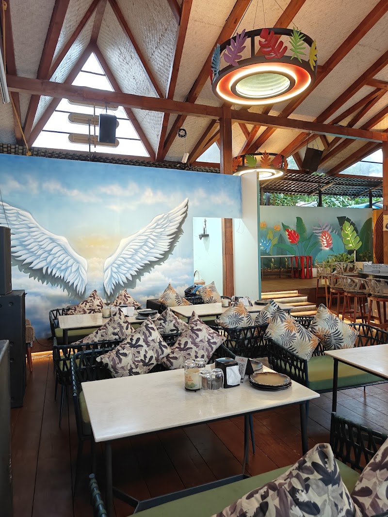 Cafe CO2 Goa - Cafe CO2 Goa Plot no sy. No. 213/23-A, Ozran Cliff, Vagator, Goa, 403509, India