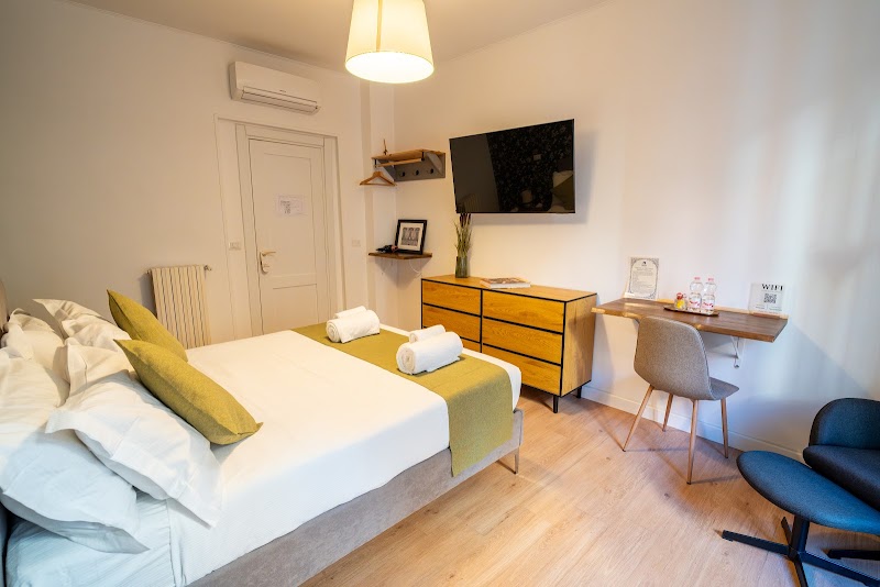 NOI Luxury Rooms Colosseum - NOI Luxury Rooms Colosseum, Via Capo d'Africa, 23, 00185 Roma RM, Italy