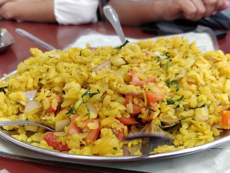Pankaj Bhojanalaya(Pure veg & Jain food) - Pankaj Bhojanalaya(Pure veg & Jain food) No.1, Bharathiyar Complex, Charing Cross, Commercial Rd, Upper Bazar, Ooty, Tamil Nadu 643001, India