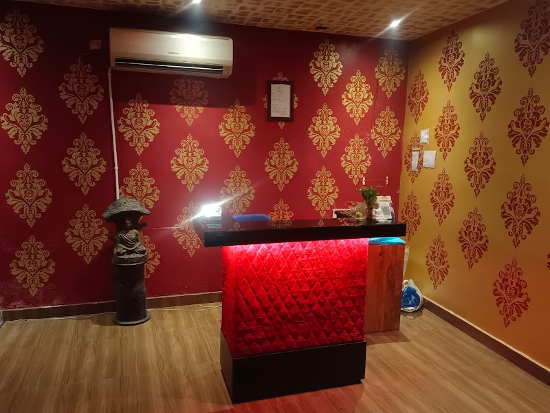 Aura Thai Spa - Best Spa in Raipur | Massage Center in Raipur - Aura Thai Spa - Best Spa in Raipur | Massage Center in Raipur, Gorija Tower, 1st Floor, Budhi Mata Chowk, Katoratalab, Old Rajendra Nagar, Katora Talab, Civil Lines, Raipur, Chhattisgarh 492001, India