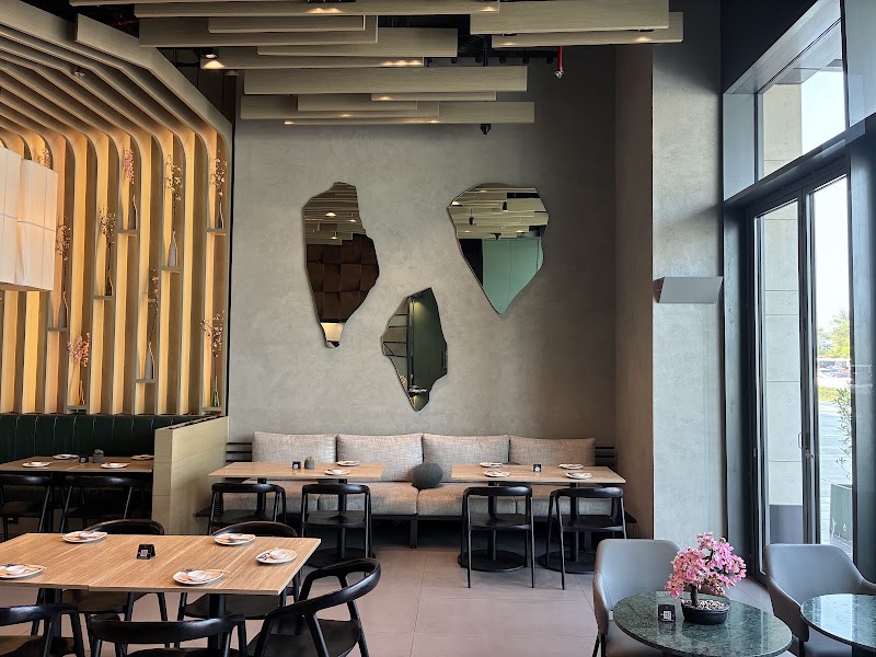 miyabi sushi City Walk Courtyard - miyabi sushi City Walk Courtyard, City Walk 2 - Al Safa St - Al Wasl - Dubai - United Arab Emirates