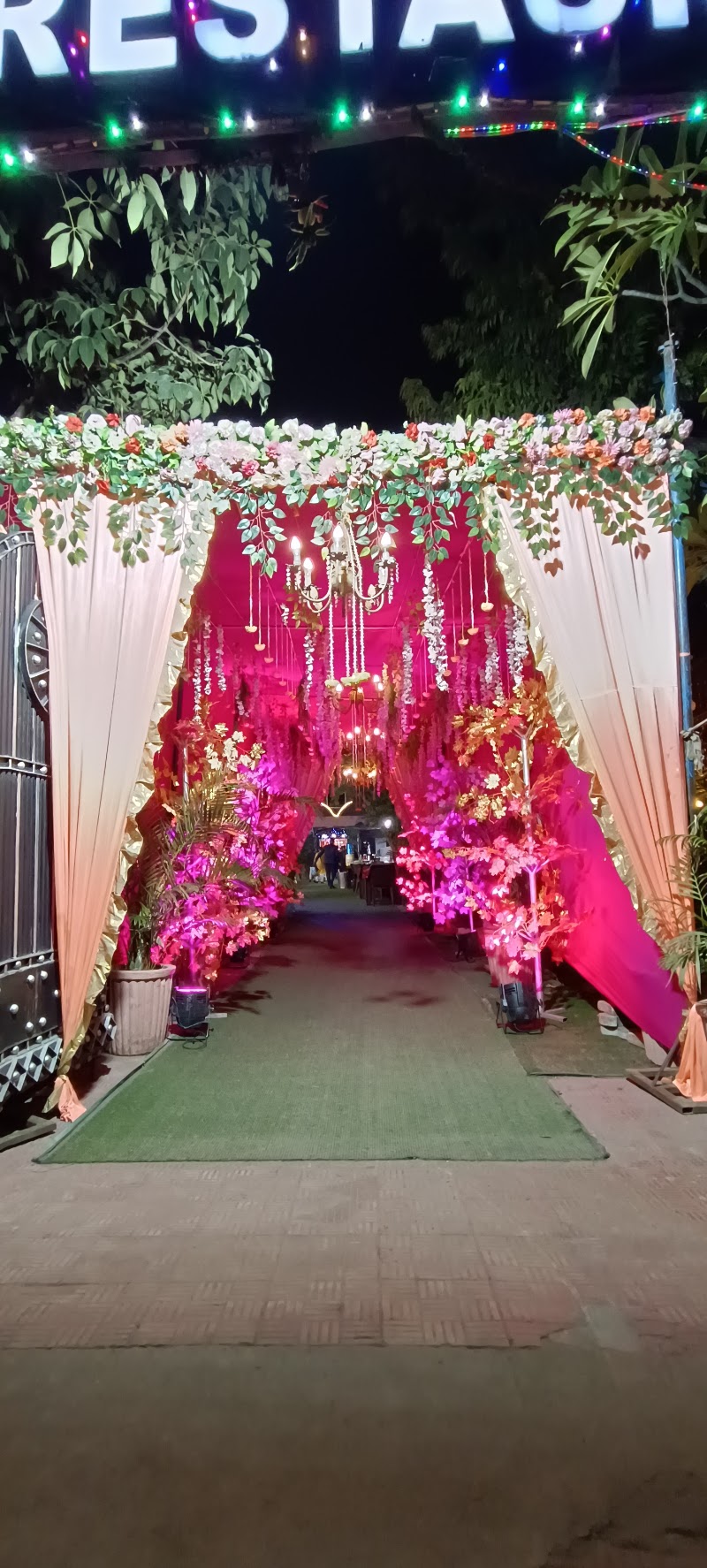 Dhanna's Veg Restaurant - Dhanna's Veg Restaurant Tonk Rd, Sitabari, Kundan Nagar, Jaipur, Rajasthan 302029, India
