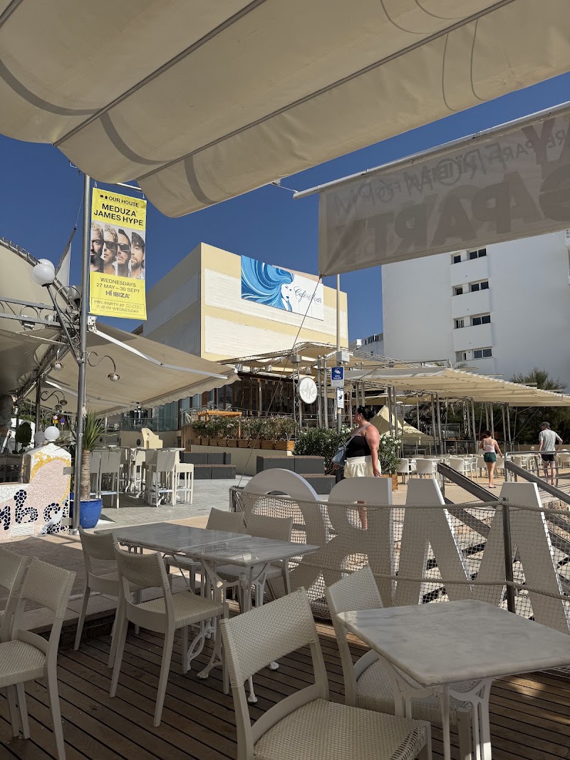 Café Mambo Ibiza - Café Mambo Ibiza, Carrer Vara de Rey, 40, 07820 Sant Antoni de Portmany, Illes Balears, Spain