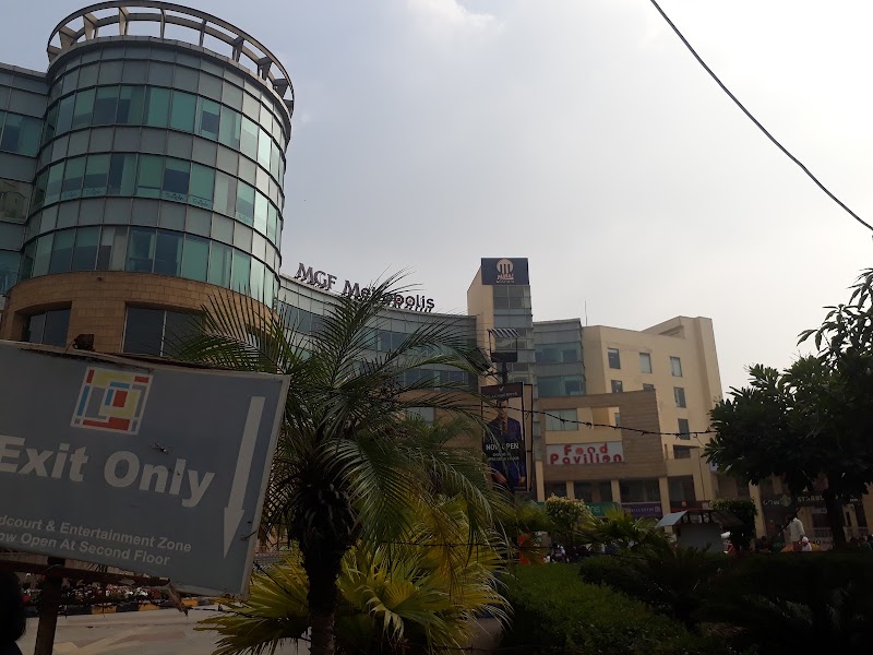 The Hidden Hour Gurugram (MGF Metropolis Mall) - Mystery Escape Rooms - The Hidden Hour Gurugram (MGF Metropolis Mall) - Mystery Escape Rooms 2nd floor, MGF Metropolis Mall, near Lifestyle, Sector 28, Maruti Housing Colony, Gurugram, Haryana 122009, India