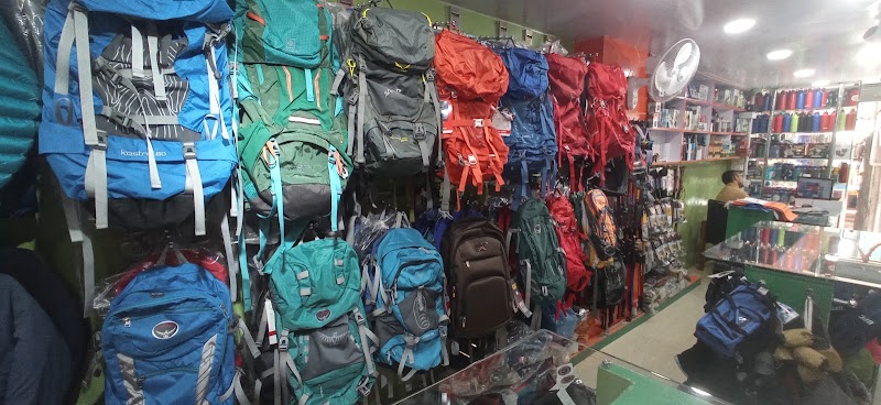 Goreto Gear Traders - Goreto Gear Traders 133 ठमेल भगवती मार्ग, Kathmandu 44600, Nepal
