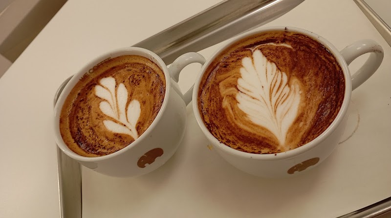 Starbucks - Starbucks, Av. Aricanduva, 5555 - Vila Aricanduva, São Paulo - SP, 03527-000, Brazil