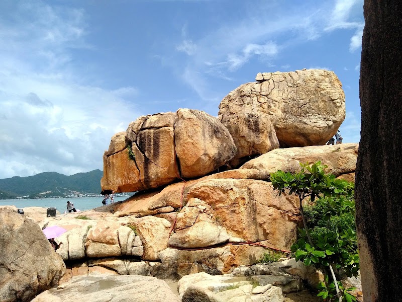 Hon Chong - Hon Chong Bac NHA Trang, Khanh Hoa 650000, Vietnam