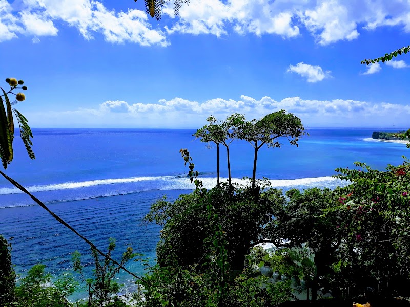 Bingin Beach - Bingin Beach, 54V7+V72, Jl. Pantai Bingin, Pecatu, Kec. Kuta Sel., Kabupaten Badung, Bali 80361, Indonesia