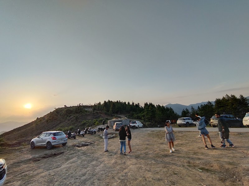 Sunset & sunrise point parking - Sunset & sunrise point parking, PV29+JRX, Chakrata, Uttarakhand 248123, India