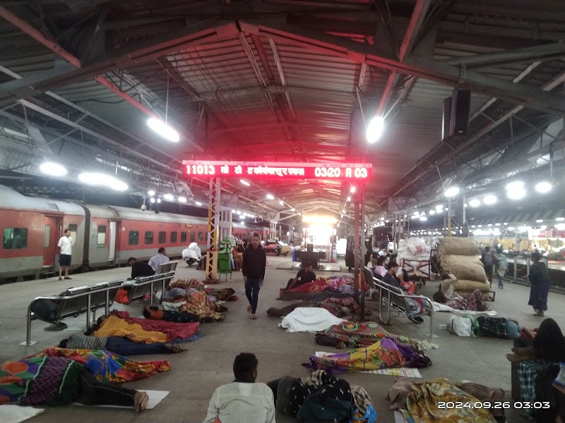 Pune Railway Station - Pune Railway Station Sangamvadi, Pune, Maharashtra 411001, India