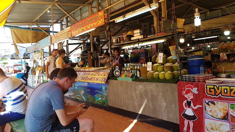 Malin Plaza - Malin Plaza 162, 51-52 Thanon Prachanukhro, Tambon Patong, Amphoe Kathu, Chang Wat Phuket 83150, Thailand
