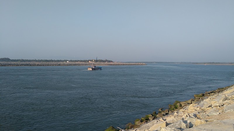 Kodi Sea Walk Viewpoint - Kodi Sea Walk Viewpoint JMJ7+8RG, Kodi Beach Rd, Karnataka 576217, India