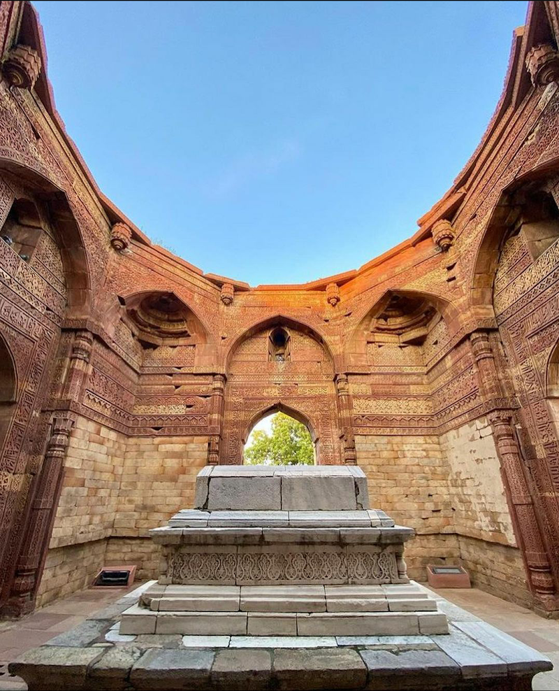 Sultan Shamsuddin Iltutmish Tomb
